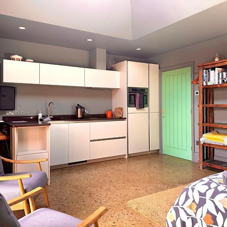 Archavon Luxury Studio St Just Ngoại thất bức ảnh
